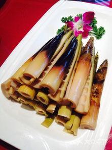 吃瓜手剥笋,揭秘笋的鲜美与剥皮技巧