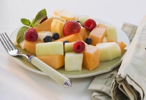 陈陈吃哈密瓜,一场甜蜜的味蕾之旅